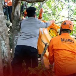 Tragedi di Tebing Pecatu Badung: Pria Ditemukan Tewas Gantung Diri