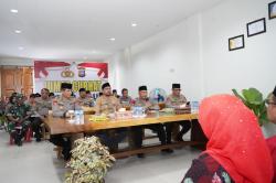 Jumat Curhat di Payung Sekaki, Wakapolda Riau Siap Terima Kritikan