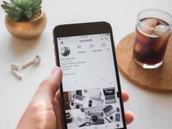 Tips Tidak Terlihat Berantakan, Begini Cara Buat Feed Instagram Nyambung di Canva