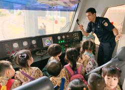 Edutrain KA Bandara Railink Medan, Edukasi Transportasi Publik untuk Generasi Muda