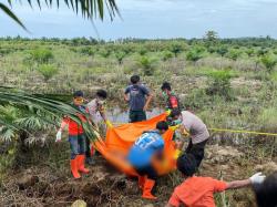 Penemuan Mayat di Kebun Sawit Gegerkan Warga Barakkang Mateng