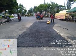 Pemkot Semarang Gerak Cepat Lakukan Perbaikan Jalan Kota Terdampak Genangan