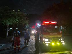 Masjid Agung Praya Lombok Tengah Terbakar, Diduga Akibat Korsleting Listrik