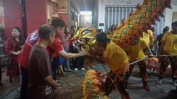 Cap Go Meh 2576 di Klenteng Kim Hin Kiong, Simbol Kebersamaan dan Harapan Baru