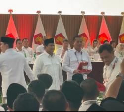 Gubernur NTB Terpilih Lalu Muhamad Iqbal Resmi Bergabung dengan Partai Gerindra