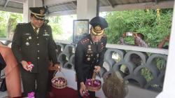 Dalam Rangka HJG ke-212, Ziarah ke Makam Bupati Garut Pertama