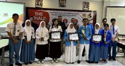 FH UWP Gelar Kompetisi Esai Hukum Se-Jawa Timur, SMAN 12 Surabaya Raih Juara