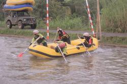 Tim Arung Jeram Putri SMAN 1 Sigaluh, Debutan Penuh Kejutan