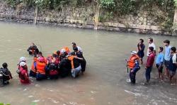 Tragis! Santri Tewas Tenggelam saat Menolong Temannya Terpeleset di Sungai Kedung Mijen