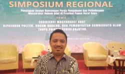 Simposium Regional di Sorong Dorong Pengakuan Hukum Adat dalam Rancangan Perda