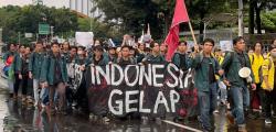 Tagar #IndonesiaGelap Menggema, Mahasiswa Tolak Pemangkasan Anggaran!