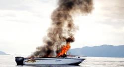 Speedboat Terbakar di Perairan Raja Ampat, Sejumlah Wisatawan Alami Luka Bakar