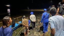 Diterjang Ombak Besar, Kapal Nelayan di Pantai Santolo Karam, Korban Selamat