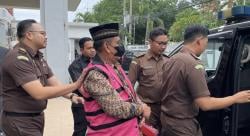 Ketua Yayasan dan Kepsek SMK Wahid Hasyim Glagah Ditahan, Diduga Korupsi Dana CoE Rp 238 Juta