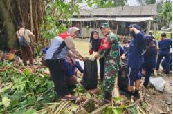 Aksi Bersih Kali Sewo Compreng, Kolaborasi Pertamina EP dan Pelajar untuk Lingkungan yang Lebih Baik