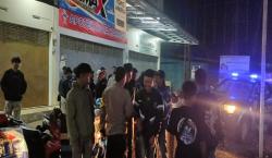 Gelar Patroli KRYD Malam Hari, Polsek Bantarkalong Bubarkan Sekelompok Remaja