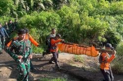 Pendaki Asal Jakarta Tewas Terjatuh ke Jurang Sedalam 30 Meter di Puncak Gunung Slamet