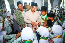 Pemprov Jateng Beri Tali Asih untuk Hafiz Al-Qur'an 30 Juz, Wagub Taj Yasin: Komitmen Kami Tetap!