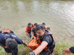 Pria Tewas Tenggelam Saat Mandi di Sungai Dam Klepek Bojonegoro