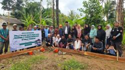 Bantu Sesama, Yayasan Mengetuk Pintu Langit Bangun Mushola Siaga Bencana di Pandeglang