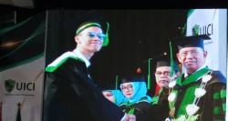 Cetak Lulusan Digital pada Wisuda Perdana, UICI Siap Berkontribusi Menuju Indonesia Emas 2045