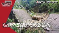 Video - Diterjang Banjir, Jembatan Penghubung Antar Desa di Kecamatan Dander Bojonegoro Putus