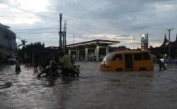 Sejumlah Titik di Kota Jambi Banjir, Feri: Tiap Tahun Situasinya Semakin Parah