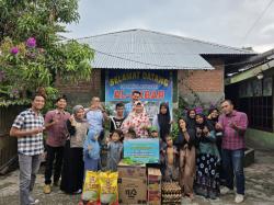 Humanity for Indonesia: PLN Icon Plus Wujudkan Komitmen Sosial dengan Menyalurkan Bantuan TJSL