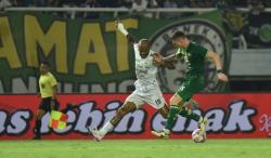 Persebaya Pesta Gol, Persib Takluk 1-4