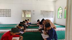 Kades Cibadak Cibeber Giat Dorong Anak-Anak Tetap Semangat Belajar Mengaji di Bulan Ramadan