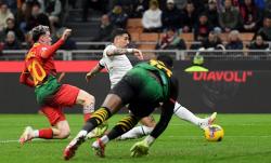 Hasil Bola Tadi Malam: AC Milan Takluk atas Lazio, Barcelona Pesta Gol ke Gawang Sociedad