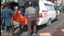 Diduga Kurang Berhati-hati Menyalip, Dua Remaja Tewas Terlindas Truk Trailer