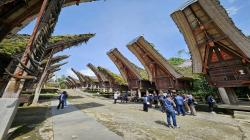 KKL Arsitektur UMS Eksplorasi Arsitektur Tana Toraja di Sulawesi Selatan