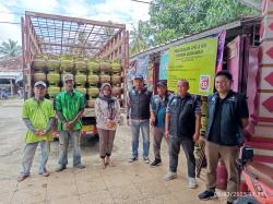 Ramai Kelangkaan dan Harga Diatas HET, Perwakilan Asosiasi Agen Gas LPG Sidak Pangkalan di Way Kanan