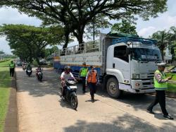 Cegah Kecelakaan di Silayur,  Pemkot dan Polrestabes Semarang Dirikan Posko Terpadu