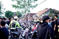 Polisi Razia Puluhan Motor Aksi Balap Liar yang Resahkan Masyarakat oleh Sekelompok pemuda