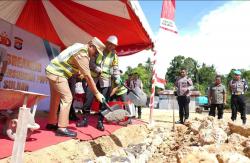 Gubernur Sulbar SDK Hadiri Groundbreaking Perumahan PNPP Polda