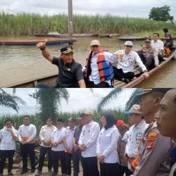 Ikut Rasakan Duka Warga, Bupati Ali Rahman- Wabup Ayu Datangi Langsung Lokasi Banjir Sri Menanti