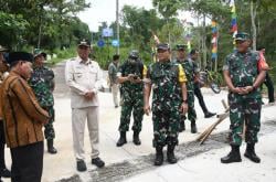 Tinjau TMMD ke-123 di Tulungagung, Mayjend TNI Herianto Syahputra: Semoga Bermanfaat bagi Masyarakat