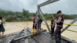 Jembatan Noyo di Nias Barat Ambruk Diterjang Banjir, Akses Transportasi Lumpuh