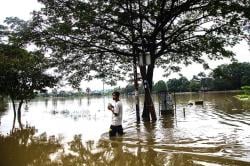 Potret Banjir Akibat Hujan Deras di Palembang