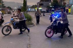 Satlantas Polres Jayapura Gagalkan Aksi Balap Liar dalam Patroli Sahur