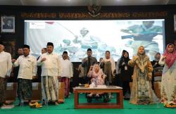 Sahur Bersama di Pendopo Kabupaten Jombang, Warsubi Puji Sosok Shinta Nuriyah dan Gus Dur