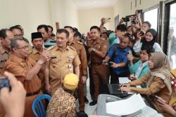 Gubernur Jateng Pastikan Pelayanan Publik dan Kesehatan di Desa Berjalan Baik