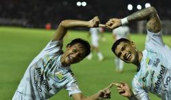 Beckham Putra Cetak Brace, Persib Hajar Semen Padang 4-1