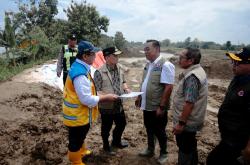 Gubernur Jateng Instruksikan Tutup Tiga Tanggul Jebol Maksimal Dua Hari