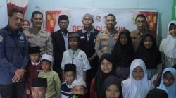 Polres bersama PWI Kabupaten Pemalang Berbagi Takjil dan Sembako ke Panti Asuhan