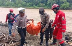 Tragis, Pria Tanpa Identitas Ditemukan Tewas Membusuk di Sungai Progo