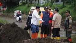 Bupati Garut Kunjungi Lokasi Banjir, Desak Penanganan Terpadu