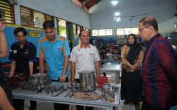 SMKN 2 Surabaya Jadi Sekolah Kejuruan dengan Keterserapan DUDI Terbaik di Jatim, Ini Rahasianya